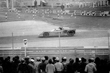 S440 Graham HILL. Matra MX670. 24h du Mans 1972. Photo négative d'époque.