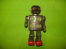 HORIKAWA ROBOT MARCHEUR EN