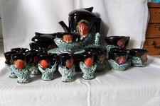 Service à café et liqueur 23 piéces - Ecume de mer - Fat Lava - VALLAURIS ?