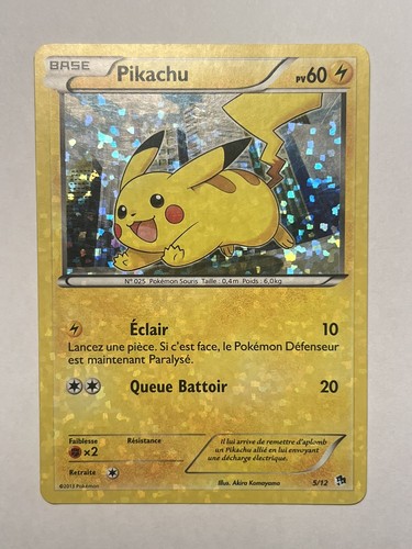 Carte pokémon pikachu 12 - carte,