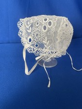 Bonnet poupée ancien en - de,