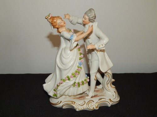 Ancienne sculpture - ancienne, en