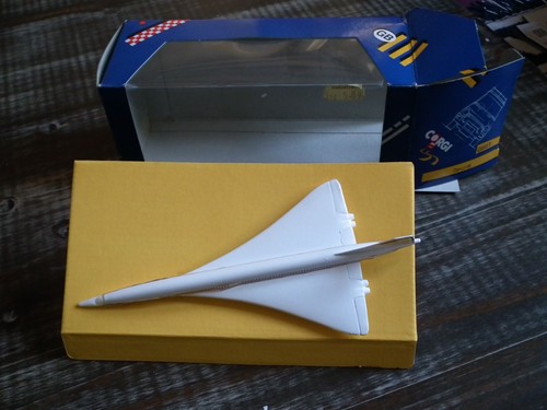 Avion miniature métal - , .corgi