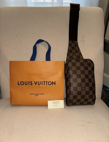 Authentic louis vuitton - louis,