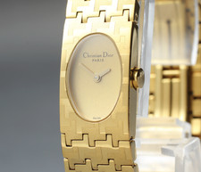 [Exc+5] Montre à quartz femme