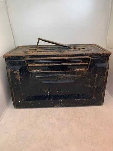 Ancienne caisse militaire - caisse,
