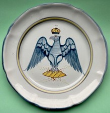 assiette faïence Waly / Aigle bleu couronné 