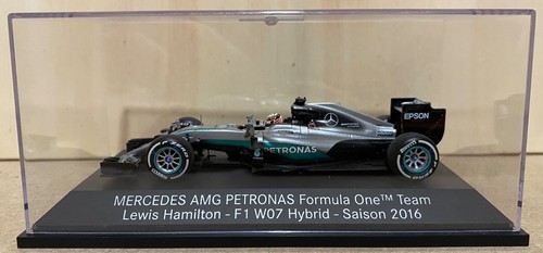 Hamilton mercedes amg - hamilton,