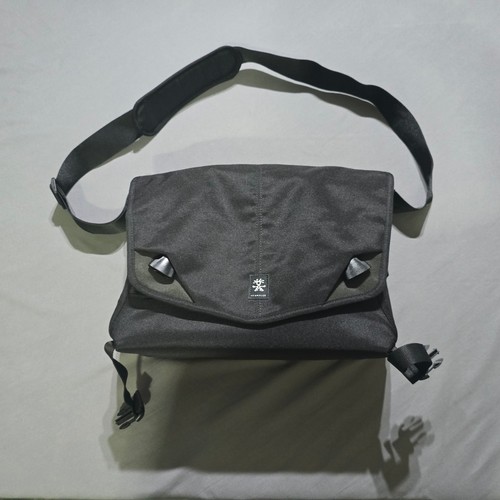 Crumpler laptop messenger bag - ,