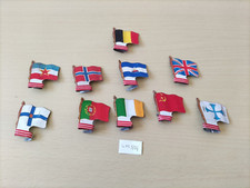 LOT DE DRAPEAUX EN MÉTAL L'ALSACIENNE BISCUITS