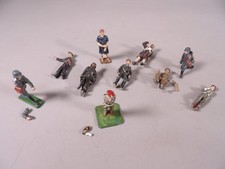 Lot de 10 Anciens Soldats de