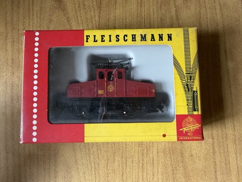 Locomotive électrique - locomotive,