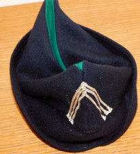 Vintage CALOT GRADE 1er regiment chasseurs à cheval BERET CASQUETTE insigne VERT