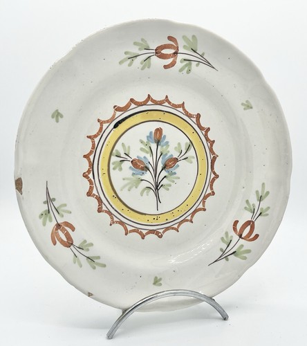 Assiette faïence régionale