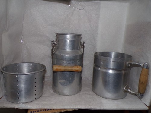 Lot pot lait - et, egouttoir