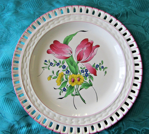 Assiette ajouré faïence - en,