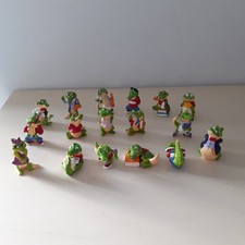 Lot 17 figurines Kinder série Les Crocodiles toutes différentes 