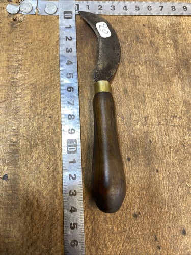 Old tool outil - n°,