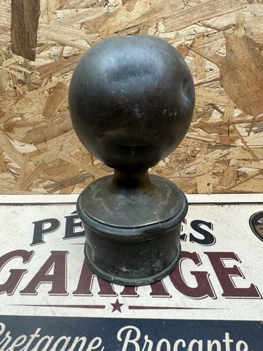 Ancienne boule escalier en - boule,