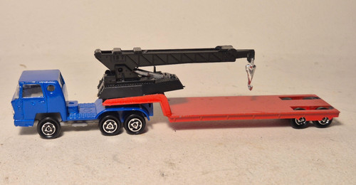 Majorette bernard semi - bernard,