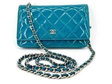 Chanel wallet on chain en cuir
