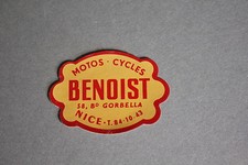 QC Ancien autocollant BENOIST