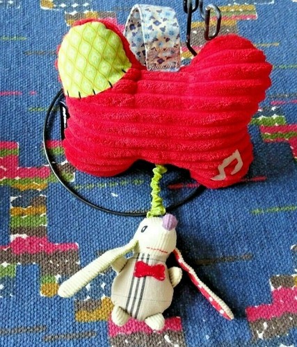 Ab3 peluche musicale - /,