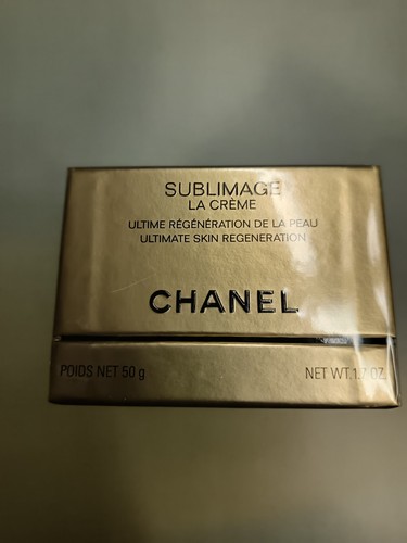 Chanel sublimage la - -,