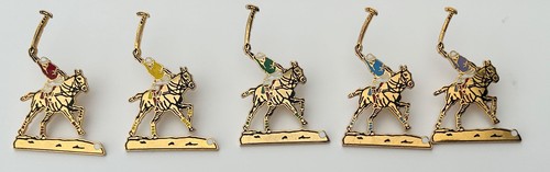 Serie pin polo - de, 5