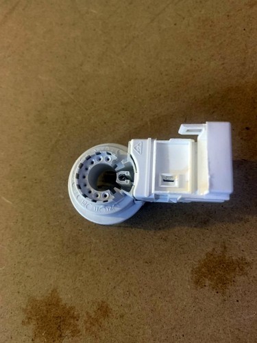 Socket crt moniteurs - socket,