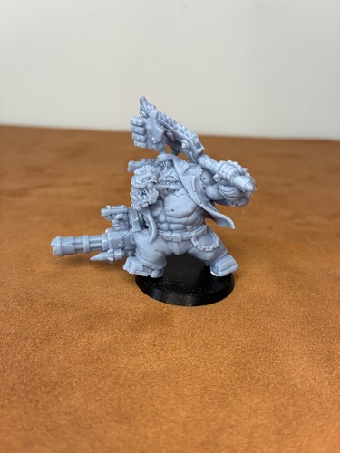Figurine miniature ork type - miniature,