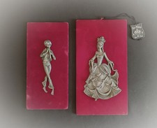 2 tableaux en étain, fond en