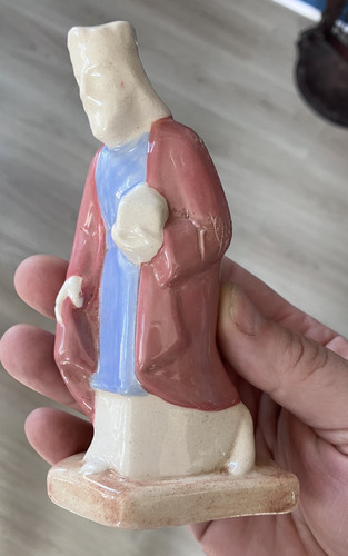 Jolie statuette faience - jolie,