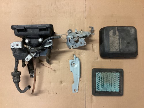 Honda 135 tondeuse carbu - /,