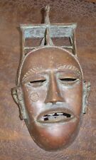 Ancien masque de forgeron