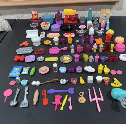 Huge lot barbie doll kitchen - barbie,
