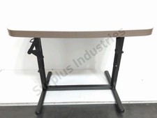 TABLE HOBBY LA VITA 455  / NE 12017