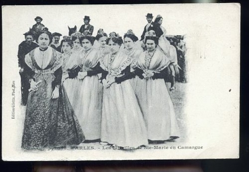 Arles femmes costumes - costumes,