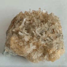 Quartz aciculaire brut 423 g