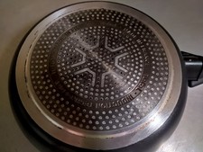 Poêle Tefal Excellence 