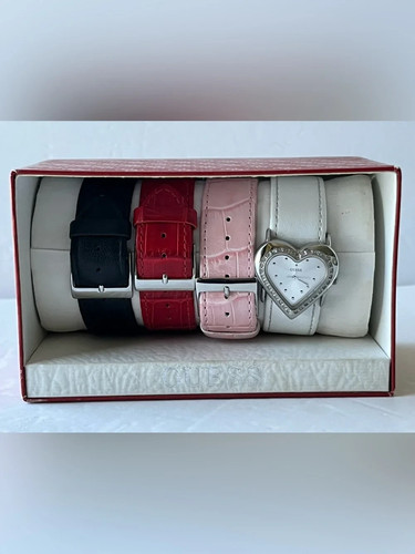 Guess women heart watch - heart, with