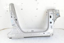 Bas de Caisse avant droit 61108F4010 TOYOTA C-HR 2018