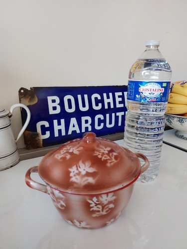 Ancienne petite soupière - ancienne,