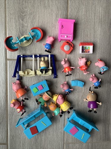 Peppa pig figures lot - peppa,