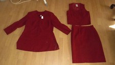 tailleur costume 3 pièces bordeaux veste jupe gilet épaulettes taille 44/46