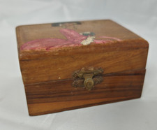 Boite en bois d'olivier, peinte d'une flamenca. Travail des années 50-60