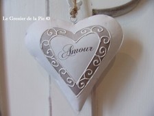 coeur en métal blanc AMOUR décoration à suspendre shabby chic 13cm ANTIC LINE
