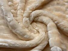 Super Luxe Tissu En Fausse Fourrure Doux Distressé Crème