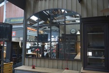 Miroir industriel arrondi en métal 1930