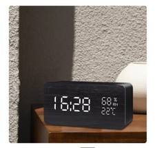Réveil Numérique LED en Bois